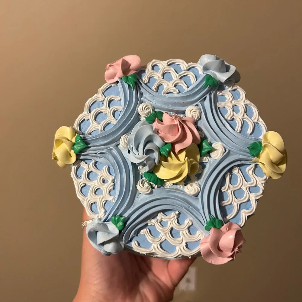 Faux Victorian Realistic Mini Oval Butter Cream Cake Display Prop